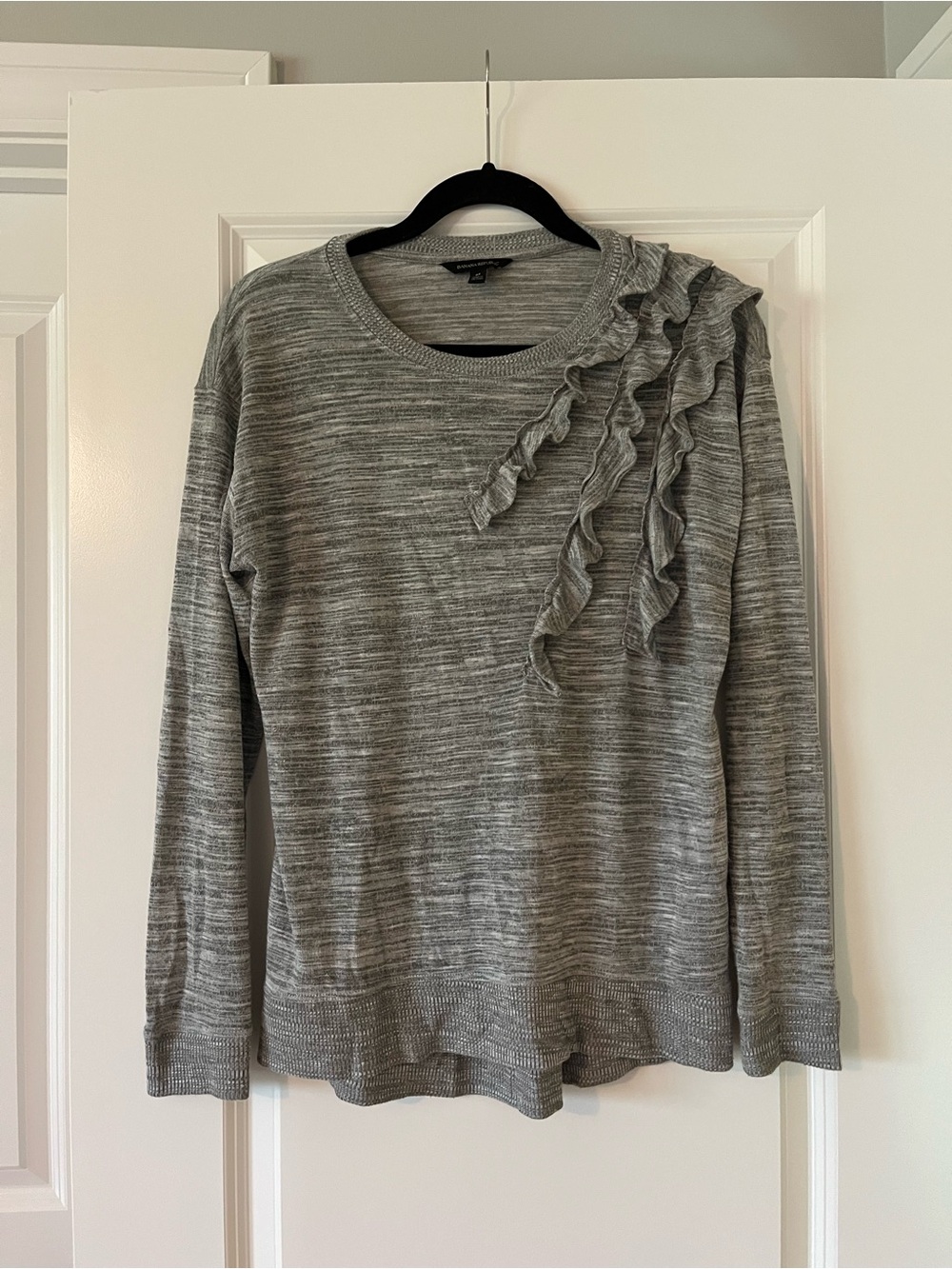 Banana republic grey top with ruffle detail